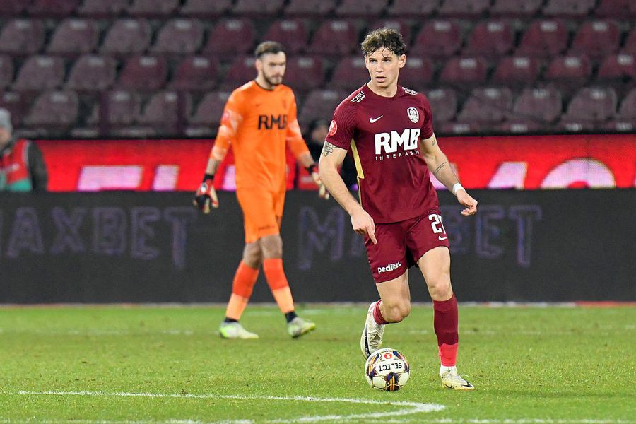 Matei Ilie e tot mai aproape de Dinamo Îi forțează mâna lui Varga? Nicolescu respinge și noul preț cerut pentru Matei Ilie: „Cam asta e suma pe care o putem plăti”