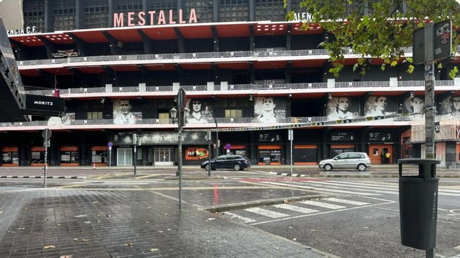 Cod roșu emis la Valencia! Ce se întâmplă cu meciul împotriva lui Oviedo