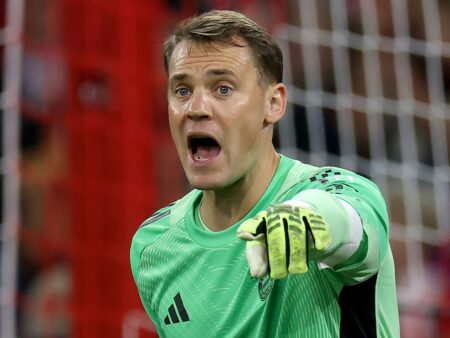 L-a învins pe Manuel Neuer și a devenit cel mai bine plătit portar din lume