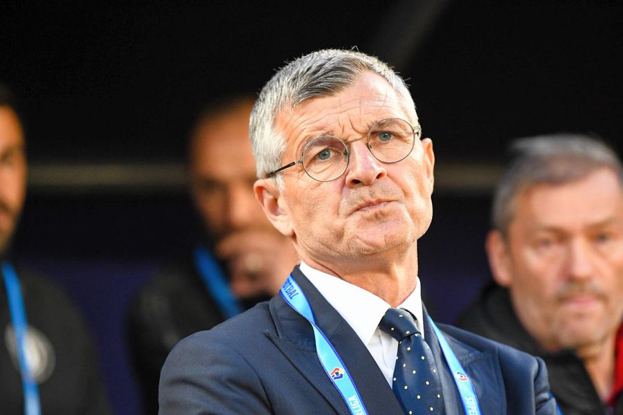 Un membru al „Generației de Aur”, ofertat să preia naționala României