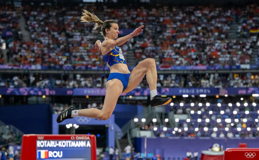 Doi atleți români evoluează în prima zi a Campionatelor Mondiale de la Tokyo: Rareș Toader la aruncarea greutății și Alina Rotaru-Kottmann la săritura în lungime