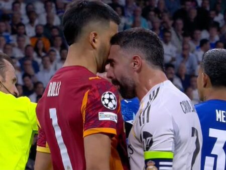 „M-a lovit în nas, mă doare!”