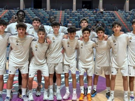 Real Madrid a prezentat un băiat de 11 ani, iar vârsta sa a generat controverse