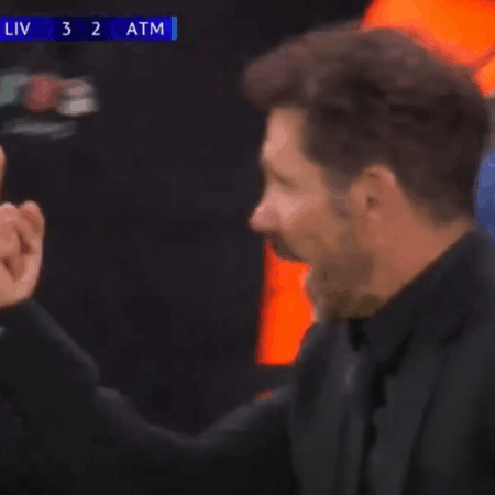 Diego Simeone a provocat un scandal pe Anfield! Gesturi indecente către fanii lui Liverpool imediat după golul decisiv