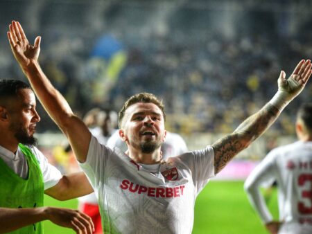 CFR Cluj și Petrolul își schimbă antrenorii?