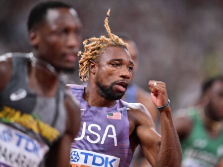 Noah Lyles s-a calificat în finala probei de 200 de metri la Mondiale cu cea mai bună performanță a sezonului