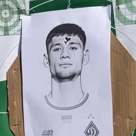 Macabru! Suporterii lui Dinamo Kiev au simulat că îl împușcă pe Blănuță, în urma scandalului provocat de fotbalist