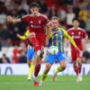 A suferit o ruptură de ligamente încrucișate la debutul său pentru Liverpool.