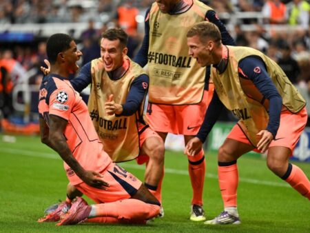 Newcastle a ținut doar o repriză împotriva Barcelonei. Apoi, Rashford a demonstrat că merită tricoul.