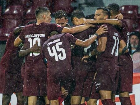 CFR Cluj se desparte acum de atacantul care a participat în dubla cu Lugano, după plecările lui Leo Bolgado și Alin Fică!