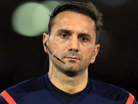 Arbitrajul contestat de la CFR Cluj – FCSB, susținut de un fost oficial al clubului: „Acesta este cel mai solid argument în favoarea lui Colțescu”