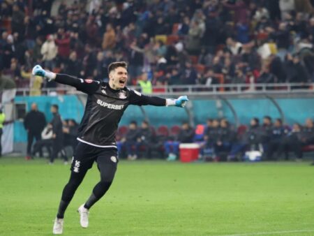 Secretele succesului Rapidului în Superligă: Ce se ascunde în spatele parcursului strălucit din Giulești?