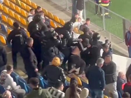 Scandal în stands la Petrolul