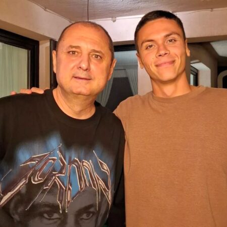 David Popovici s-a întâlnit cu Emil Hossu-Longin, la o lună după medaliile de aur de la Singapore: „M-a întâlnit”