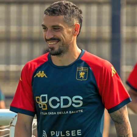 Nicolae Stanciu, reprofilat la Genoa » Patrick Vieira a dezvăluit pe ce poziție va juca căpitanul României