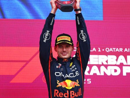 Max Verstappen a câștigat Marele Premiu al Azerbaidjanului! Oscar Piastri, abandonat în prima tură.