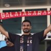 Iată o sugestie pentru titlu: 

„Așa se spune adio! Gestul emoționant al lui Ilkay Gundogan după plecarea de la Manchester City”