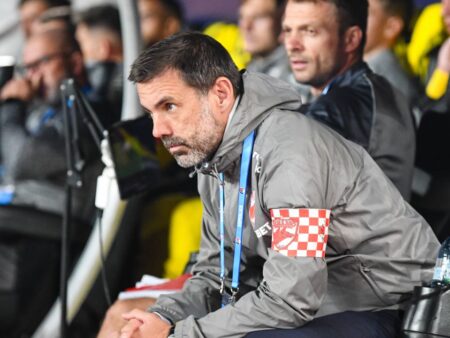 Petrolul Ploiești – Dinamo, de la 21:00! Istoria impresionantă a confruntării ”lupi vs. câini”, conform LPF