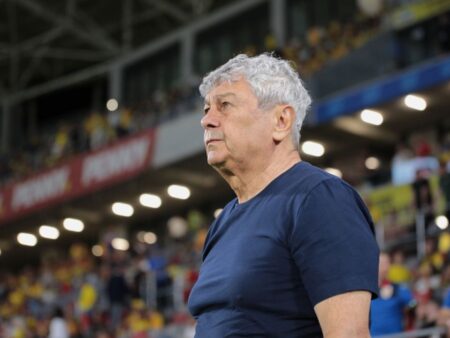 Mircea Lucescu a desemnat echipa României pentru partidele cu Bosnia și San Marino