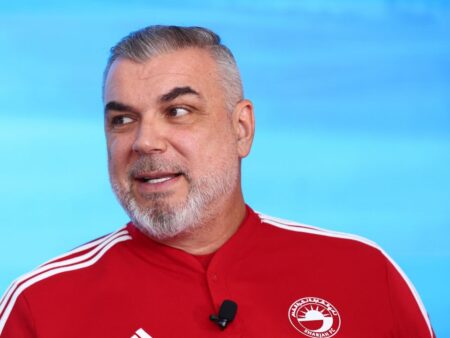 Olăroiu le-a dezvăluit arabilor secrete pe care nu le-a împărtășit niciodată acasă: „Așa se desfășoară lucrurile la noi!“