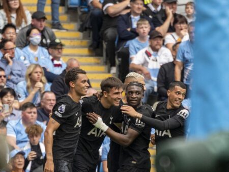 West Ham – Tottenham 0-0, ACUM, pe VOYO. Meci dificil pentru echipa lui Thomas Frank.