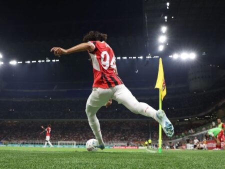 Un jucător de la AC Milan se transferă în Arabia Saudită la doar 25 de ani!