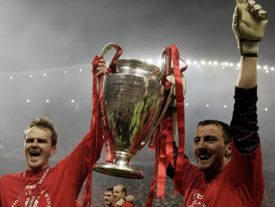 Didi Hamann și Jerzy Dudek, după triumful din Liga Campionilor în fața lui AC Milan (sezonul 2004/2005) Fostul câștigător de Champions League cu Liverpool știe ce îi lipsește trupei lui Arne Slot: „Dacă nu vor face asta, nu vor câștiga nimic în acest sezon”