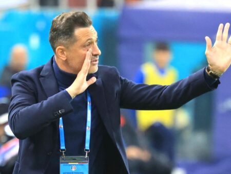 După victoria cu Slobozia, Mirel Rădoi a menținut conflictul cu Mircea Lucescu: „Este o problemă de principiu”