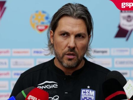 Adrian Vasile, după victoria în derby-ul cu Rapid: „Mi-a fost dor de un meci cu ei, dar sala a fost în mare parte goală” + Ce părere are despre schimbarea selecționerului echipei naționale de handbal