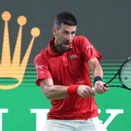 „Nu-mi amintesc să fi fost vreodată atât de umed în China” poate fi reformulat ca: „Nu-mi aduc aminte să fi fost vreodată atât de umid în China”.