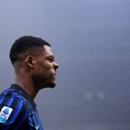 „Jucătorul de la Inter, supărat pe Chivu: „A lovit mingea și a mormăit” » Răspunsul antrenorului român: „Avea o geantă plină…”