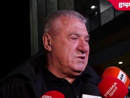 Victor Becali, înainte de FCSB – Universitatea Craiova: „Sper să asistăm la un fotbal de calitate” + Opinia sa despre situația de la națională: „Ne-am lăsat păcăliți vara trecută”