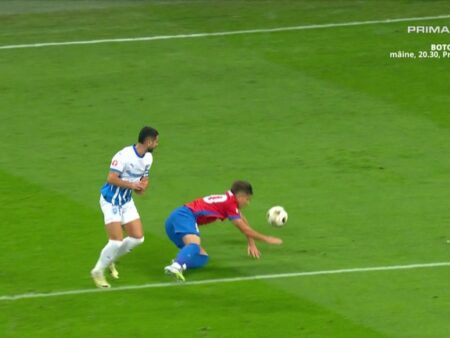 PrimaSport » FCSB – Universitatea Craiova. Tănase înscrie primul gol pentru gazde, după un penalty acordat de Istvan Kovacs cu ajutorul VAR.