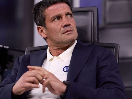 Un român ar putea fi antrenat de Cristi Chivu! Italienii au anunțat că Inter îl urmărește.
