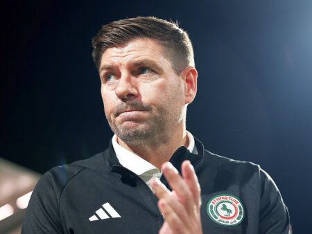 După două zile de negocieri, Steven Gerrard a oferit răspunsul final pentru Rangers