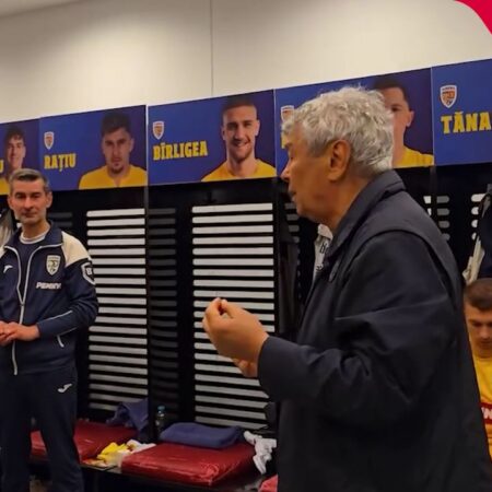 Imagini din vestiarul naționalei României după succesul împotriva Austriei, 1-0