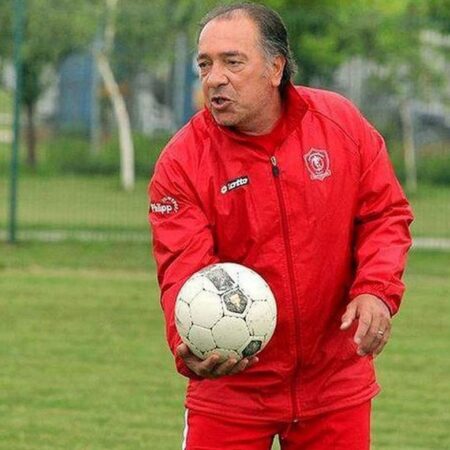 „Nu mai înțeleg echipa asta” » Ce a remarcat Marcel Răducanu despre România