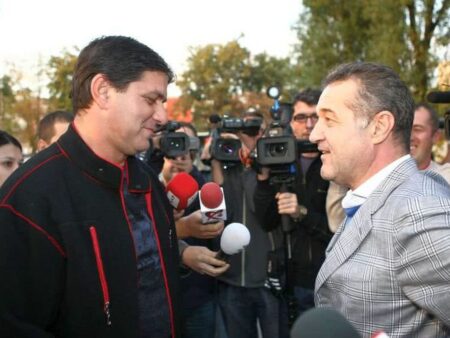 În direct la TV, Gigi Becali a declarat că îl plătea „la negru” pe Marius Lăcătuș » „Fiara” a reacționat: „Ce-mi dădeai tu mie?!”