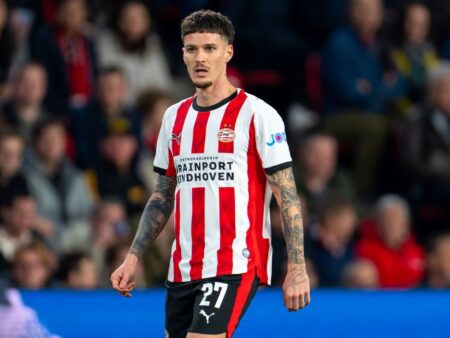 Cu Dennis Man titular, PSV a învins-o pe Go Ahead Eagles