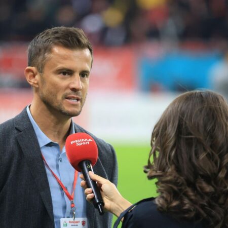 Scandal la Dinamo – Rapid! » Nicolescu a intrat în vestiarul giuleștenilor cu o cerință surprinzătoare și l-a bruscat pe un rapidist.