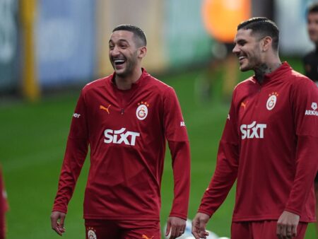 Întors acasă: Hakim Ziyech, dorit de CFR Cluj, are transferul confirmat oficial de Fabrizio Romano!
