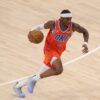 Spectacol de deschidere a noului sezon NBA! Campioana en-titre, condusă de MVP-ul ligii, a câștigat după două reprize de prelungiri.