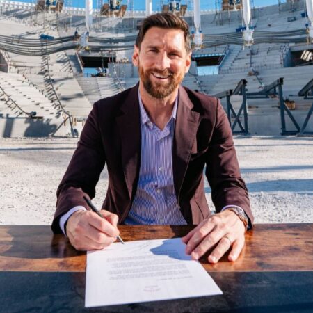 Oficial! Lionel Messi a semnat un contract pe 3 ani: „Este la el acasă”