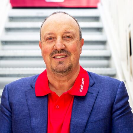 Oficial! Rafa Benitez a semnat și devine cel mai bine remunerat.