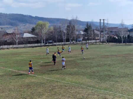 Fotbalistul și-a dat jos chiloții în fața arbitrului într-un gest obscen și a fost sancționat corespunzător