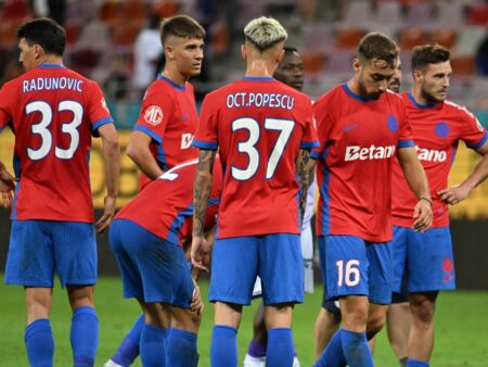 Nemulțumit la FCSB, are planuri să-l convingă pe Gigi Becali să-i acorde mai mult timp de joc: ”Voi sta doar în rugăciune!”