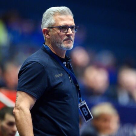 „Unii sunt supraponderali și nu pot concura la nivelul Ligii Campionilor”