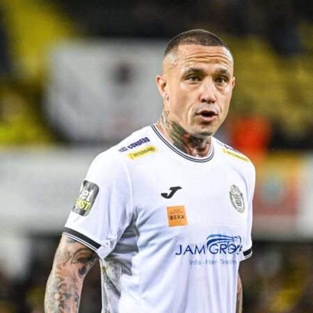 „Îmbrăcăm aceleași haine timp de patru zile consecutiv”