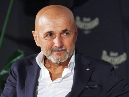 „De ce am ales un contract pe o durată de doar 8 luni?”