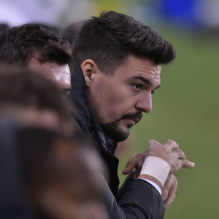 „În anul acesta mă deghizez în titular, pentru că sunt rezervă de doi ani”